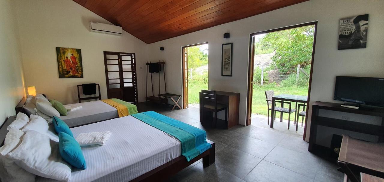 Ocean Cottage Kalametiya Екстериор снимка